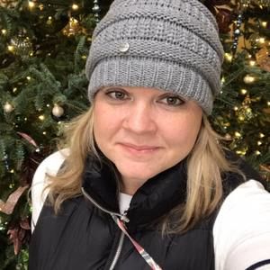 Meet your Posher, Becca